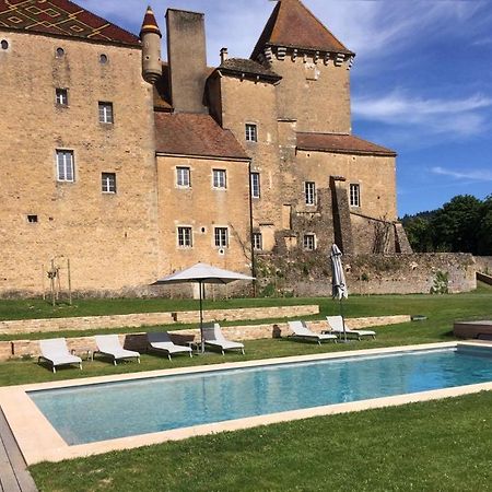 Chateau De Pierreclos Exterior foto